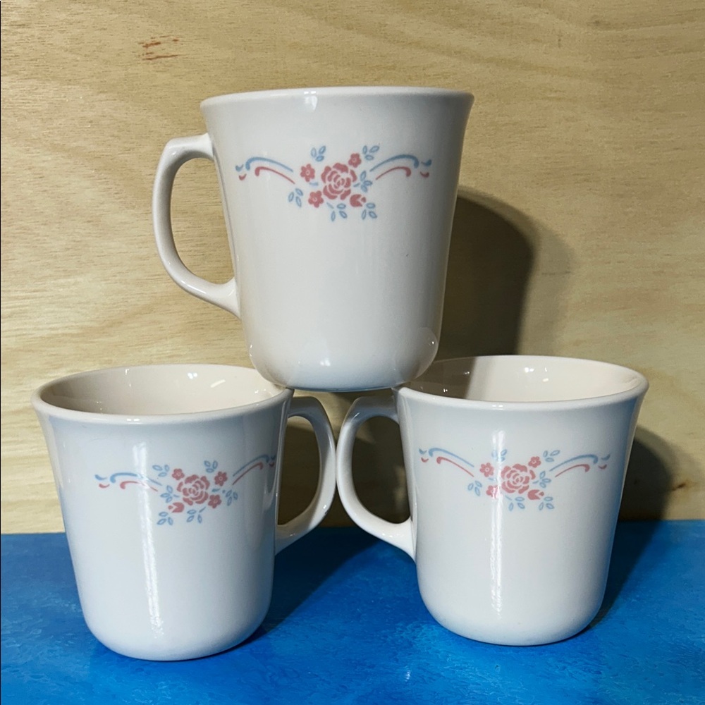 ENGLISH BREAKFAST by Corning Corelle floral patterned cream coffee mug set of 3